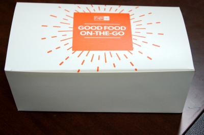 Chine Le bel emballage de boîte de papier de couleur pour le cadeau/a adapté la boîte de papier se pliante d'impression à vendre