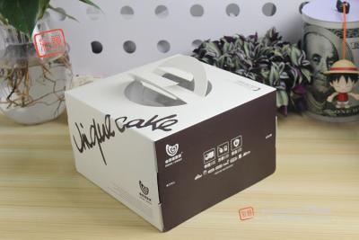 China Printing Colorful Square Cake Packaging Box / Container With Die Cutting Handle for sale
