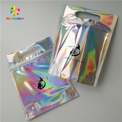 China Hoja olográfica de los bolsos del plástico transparente de la impresión del fotograbado de la manija cosmética del top para la ropa/guante en venta
