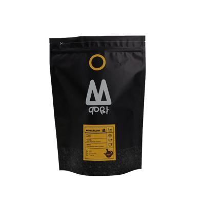 China Black Stand Up Tea Packaging Pouch MOPP VMPET PE Coffee K Bag Customized Size for sale