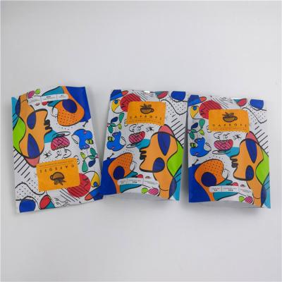 China Zip Lock Aluminium Foil Bag Wholesale Customized Printing Edible Packaging Resealable Nuts Packaging Bags for sale