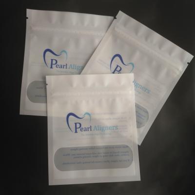 Κίνα Δευτερεύουσα πλαστική τσάντα σαφές Cmyk MOPP Bopp σφραγίδων τρία για τους ευθυγραμμιστές δοντιών προς πώληση