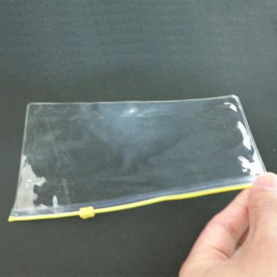 Chine Emballage réutilisé de papier aluminium de PVC avec la tirette de glisseur pour des cosmétiques à vendre