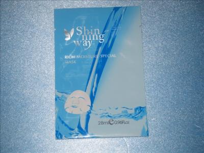 Chine Le bleu Shinny l'humidité riche de sac cosmétique d'emballage d'aluminium de manière pour le masque spécial à vendre
