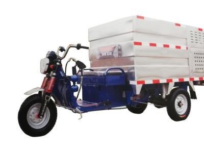 China 600L Street Cleaning Vehicles , Street Washing Vehicles With 2 Hedging Nozzles for sale