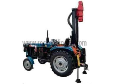 China Aparejo de taladro portátil montado tractor hidráulico de la rueda de la perforadora del pozo de agua en venta