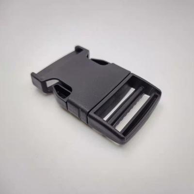 China Convenient Double Side Release Buckle OEM ODM 1.5 Inch Plastic Buckle for sale