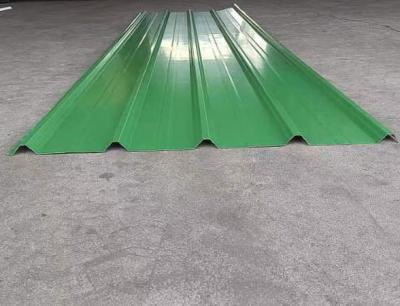 China 0.6mm Corrugated Steel Sheet White Green SGCC For Roofing Sheets for sale