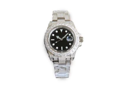 China 7 mm de espesor de caja de diamante de cuarzo de reloj de color blanco con banda de plata en venta
