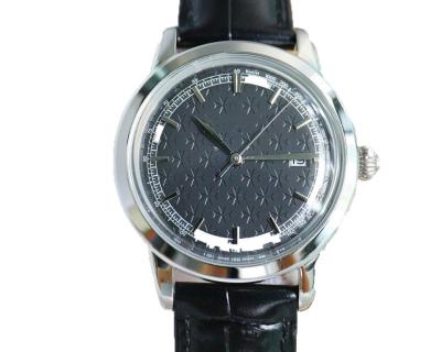 China Classic Leather Strap Wrist Watch 200mm Strap Length Stainless Steel Case Quartz Watch for sale