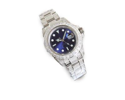Chine Des montres à poignet argentées et élégantes résistantes à l'eau 3ATM Design intemporel à vendre