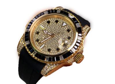中国 水耐性 2m 男性 クォーツ腕時計 メタルストラップ付き ミニマリストスタイル 販売のため