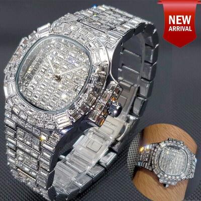 China Luxuriöse Hip-Hop-Uhr mit vollständigem Eis aus Custom Bling Herrenuhr mit Eis rund Silber Diamant zu verkaufen