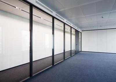 China Soundproof Glass Partition Wall System Aluminum Profile With Tempered Glass for sale