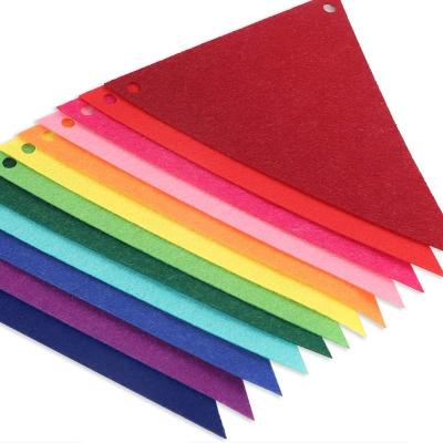 China Rainbow Party Flag Banners Portable Multi Color Fabric Pennant Banners Te koop