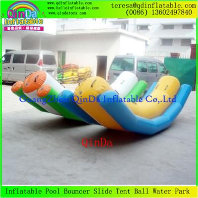 China Competive Price Giant Inflatable Water Seesaw Water Park Equipment Inflatable Seesaws for sale