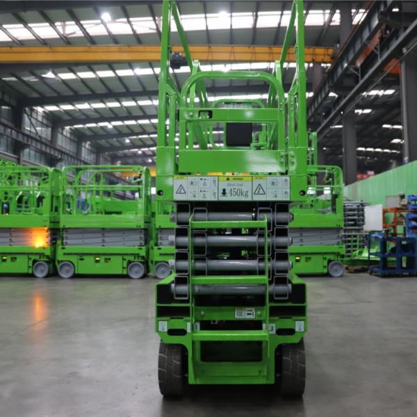 Quality 8.1M Self Propelled Man Lift Machine Weight 2200kg for sale