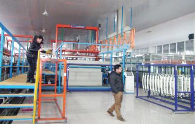 China El plástico automatizó la línea que plateaba accesorios del cromo del níquel en venta