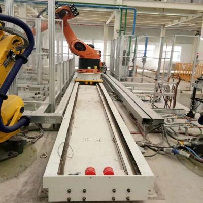 中国 2500KGペイロードが付いているロボット柵およびガイド・レールとしてミグ溶接のロボットとの3200MMの範囲 販売のため