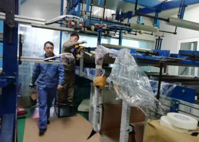 China Painel de sanduíche de baixo nível de ruído que forma a formação de espuma contínua da máquina automaticamente à venda