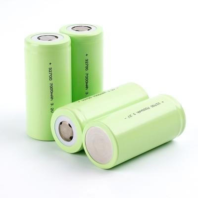 China 6000mah 3.2V LiFePO4 Cylindrical Cells Lithium Ion 32700 Li Ion For 48v Lithium Ion Golf Cart Battery for sale