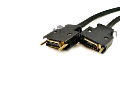 China High Flex SCSI MDR 26pin to MDR 26pin Camera Link Cable with Screw Locking for Dynamic Application Millions Cycles for sale