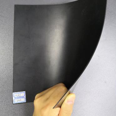 China 1,5 mm HDPE-Geomembran mit spezieller chemischer Beständigkeit für Bergbau-Laugungsfelder zu verkaufen