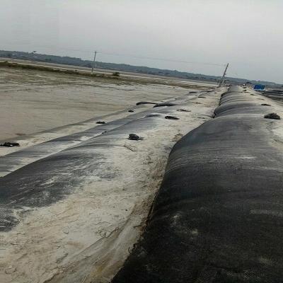 China Tubos de desecación PP ULTRAVIOLETA antis del geotextil de 120/120KN Strengh que desecan el bolso de filtro en venta