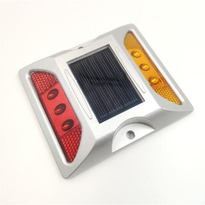 China Solar LED Road Stud Reflector Path Driveway Pavement Marker Light for sale