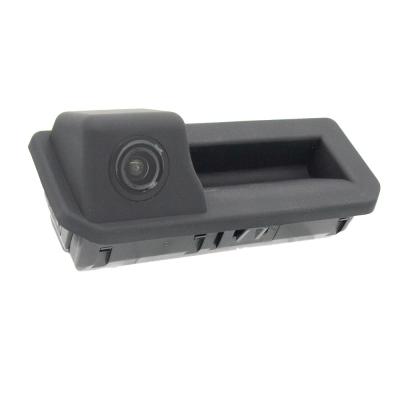China For VW AUDI MQB System No Need Coding Guidelines Aftermarket Reverse Camera en venta