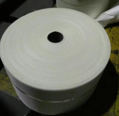 China Op maat gemaakte alkalisbestendige glasvezel mesh rollen 145gm Te koop