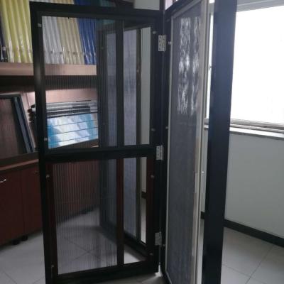 中国 黒いガラス繊維のウィンドウ蚊帳 スクリーン 炎を阻害する蚊帳 18*16 メッシュ 販売のため