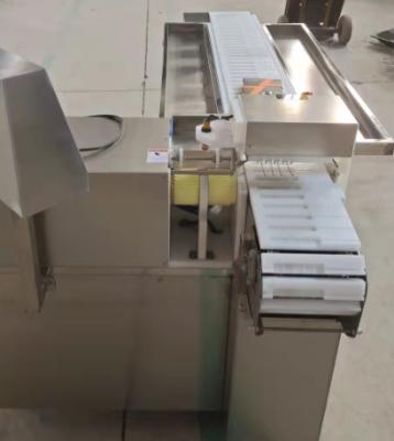 China Sustainable Fully Automatic PLC Control Industrial Sausage Ham Cutting Skewer Machine en venta