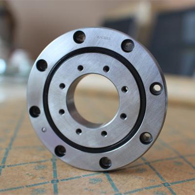 China RU66 crossed roller bearings 35x95x15mm CRBF3515ATUU precision slewing ring for robot joints for sale