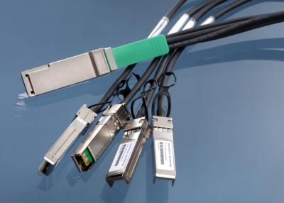 Китай Пассивный Cisco QSFP + медный кабель связывая проволокой Twinax QSFP к кабелю SFP продается