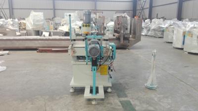 China Altamente máquina do Pvc Upvc da velocidade para a máquina de trituração do furo do fechamento do perfil da porta à venda