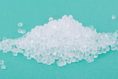 Chine La bande molle superbe de granules translucides transparents de bande granulent l'élastomère thermoplastique de SEBS à vendre