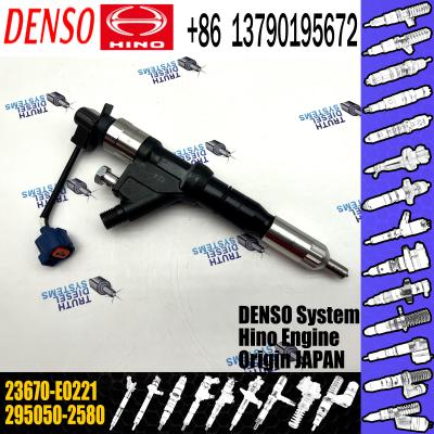 China 295050-2580 DENSO Diesel Injector Common Rail 23670-E0221 Origional Standard for sale