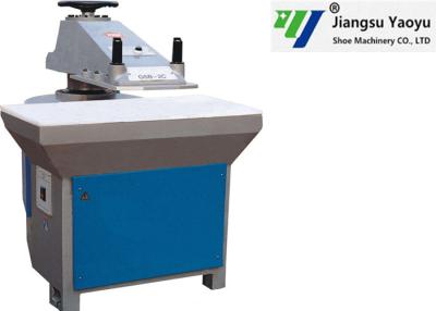China 1.5 KW Hydraulic Swing Arm Cutting Machine For Cotton Textiles / Hard Paper for sale