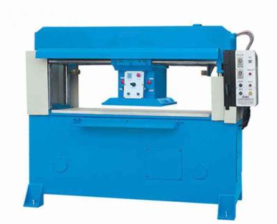 Chine machine de découpage de presse hydraulique de chaîne de course de 0-120mm pour cuir simple/multi de couche à vendre