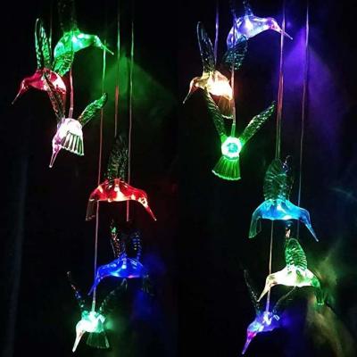 China Soft Warm White Solar Hummingbirds Decorative Lights Wind Chimes Party Gifts Holiday Decorations for sale