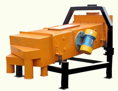 China Carbon Steel Biomass Linear Vibrating Screener 5T/H Rust Resistance for sale