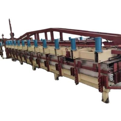 China los recambios de la máquina del panel de bocadillo sorben la cadena de producción del panel bocadillo en venta