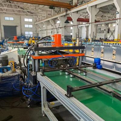 China Ce Steel Roof Roll Forming Machine 8 -10m/Min 12x2.2x3m for sale