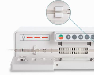 Chine Pompe d'infusion d'Iv 100V-240V, doubles dispositifs médicaux d'infusion d'unité centrale de traitement à vendre