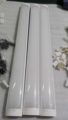 China Customized 1ft LED Batten Light For Warehouse Lighting Fixture for sale