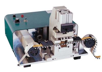 China Automatically Axial Lead Forming Machine Adjustable Speed Feeds 60HZ / 50HZ for sale