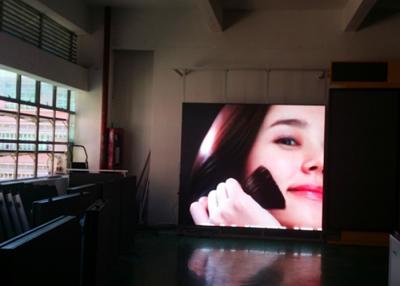 China Pantalla a todo color interior del vídeo IP45 P2.5mm LED de la publicidad de HD con el CE/ROHS en venta