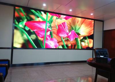 China Señalización video delgada interior de la pared LED Digital del alto brillo P4mm LED en venta