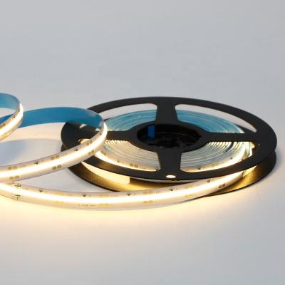 Cina Long Lifespan 50000 Hours Flexible COB LED Strip With 180 Degree Viewing Angle in vendita